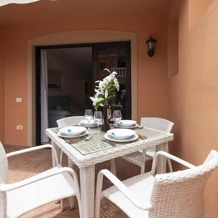 Tenerife Royal Gardens 6 - One Bed *