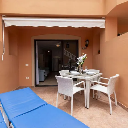 Tenerife Royal Gardens 6 - One Bed Playa de las Americas (Tenerife)