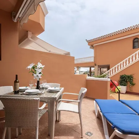 Tenerife Royal Gardens 6 - One Bed Lägenhet *